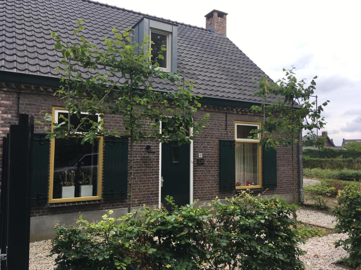 Vakantiehuis In Het Voorhuis Dommelen Eksteriør bilde