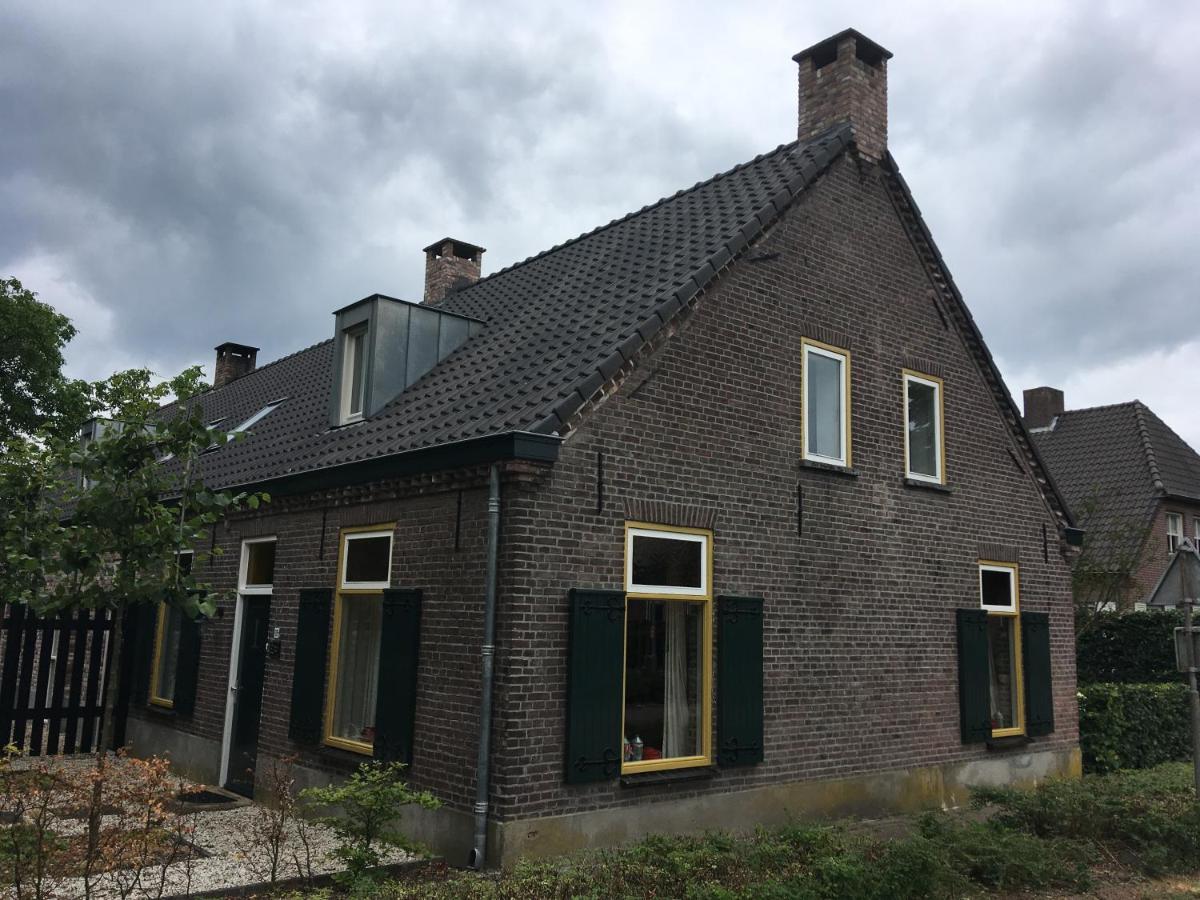 Vakantiehuis In Het Voorhuis Dommelen Eksteriør bilde